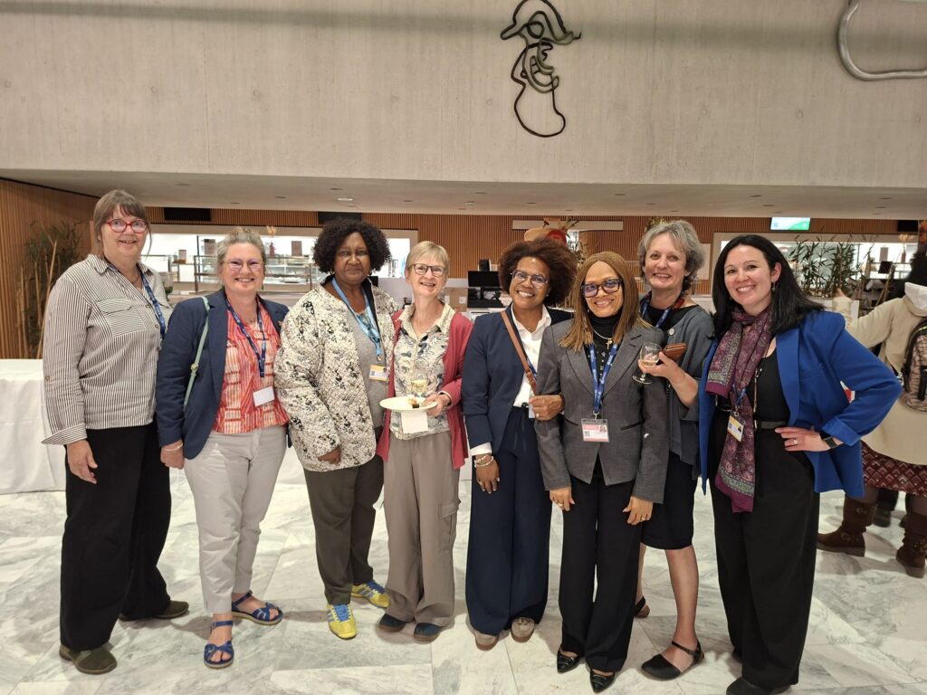 Maryse Arendt (ILCA IBFAN) Zoe Faulkner (ILCA) Lynn Moeng, Catherine Watt, Maxine Scringer-Wilkes (ILCA Presisident) Eva Edwards (NAFDAC) Patti, Malvina Walsh.