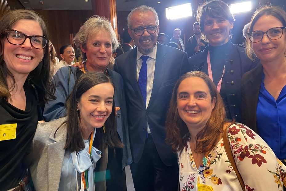 Maria Romeu (President of Spanish Association of IBCLCs Patti Rundall), Dr Tedros Adhanom Ghebreyesus (WHO Director-General), Laura López (AELAMA - Spanish Association of Breastfeeding), Myriam Triana (Spanish Ministry of Health at Women and babies Health Area) and Elia Oliva (AELAMA)